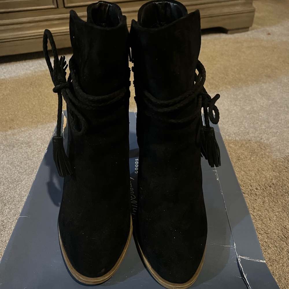 Black Women’s Ankle Boots